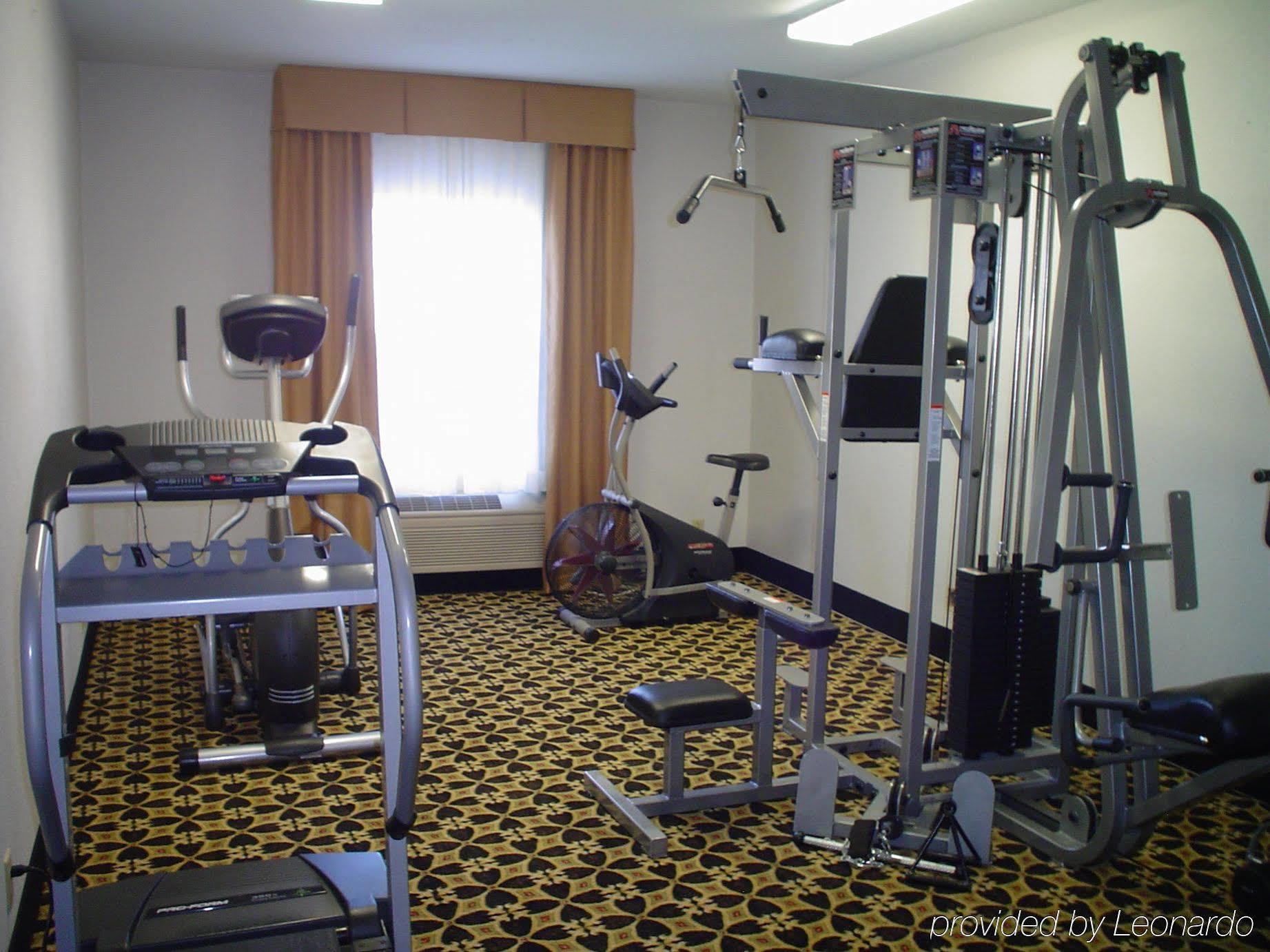 La Quinta By Wyndham Kansas Airport Hotel 3*